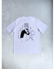 Camiseta blanca Estamos rotos y lo roto no se daña